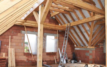 Eggbeare attic trusses